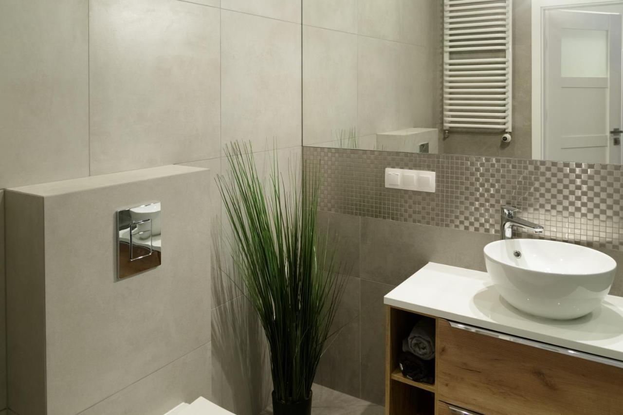 Modern Silver Apartment Cracovie Extérieur photo